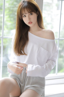 日日摸日日添日日碰9学生露脸